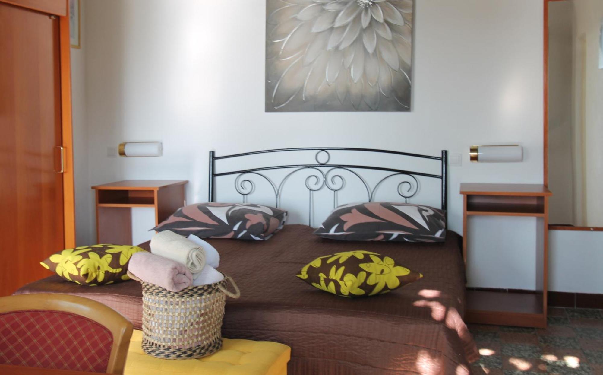 Apartments Cervelin Лопуд Экстерьер фото